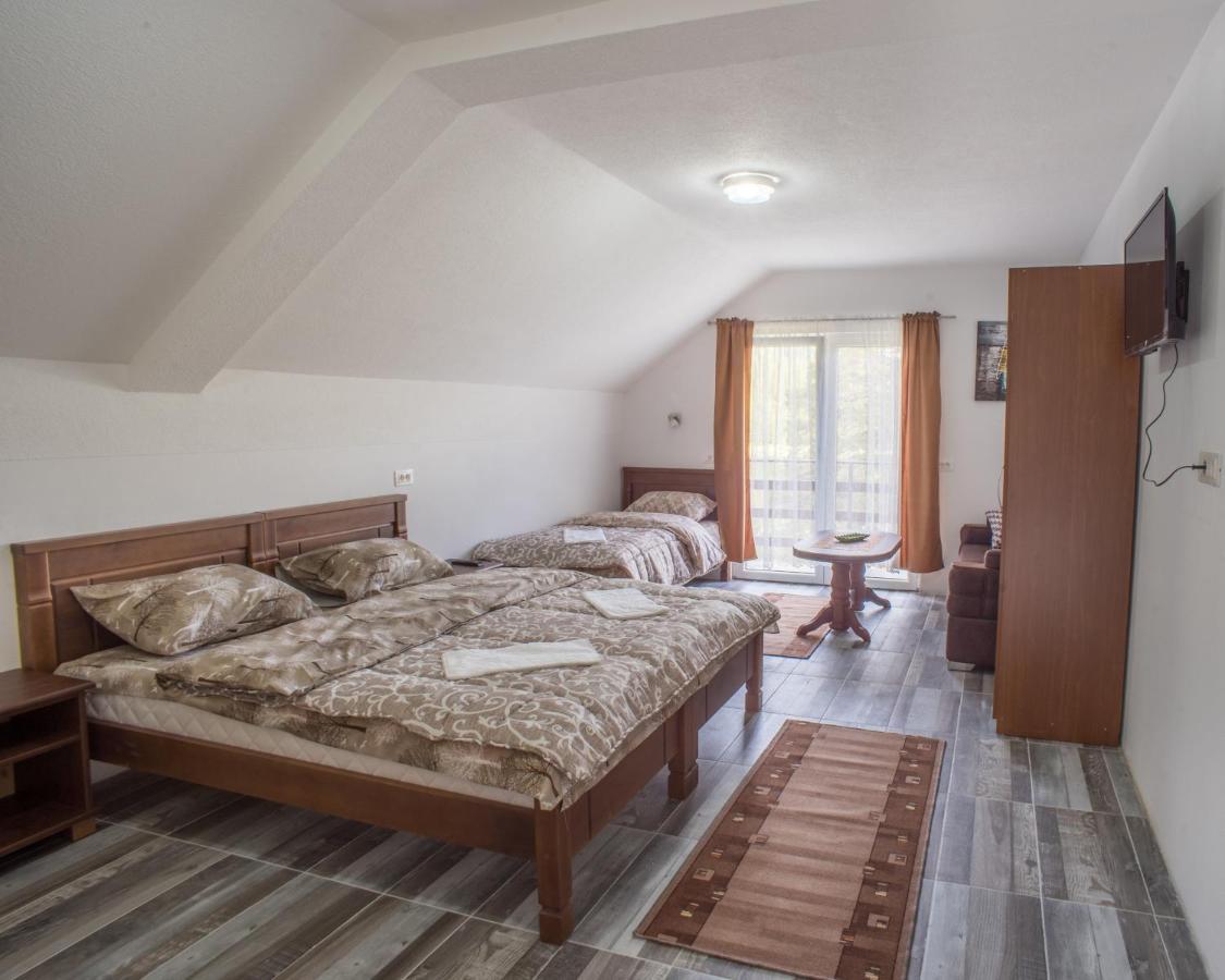 Apartmani Jezero Žabljak Kültér fotó
